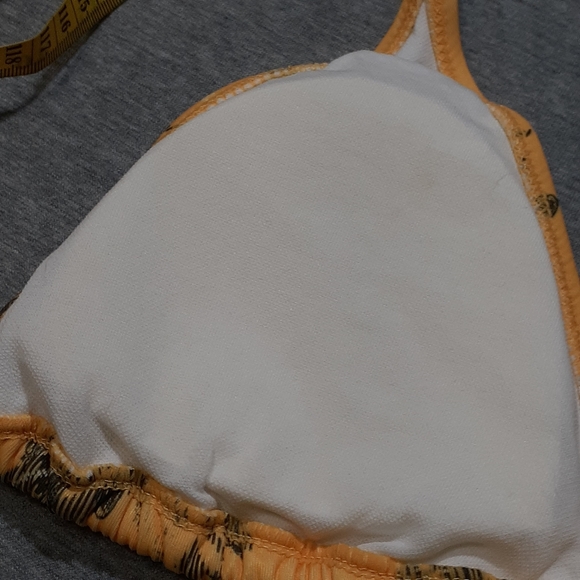 Sinful Rome Yellow Plaid Bikini Top Medium Yellow NWT - Picture 8 of 12